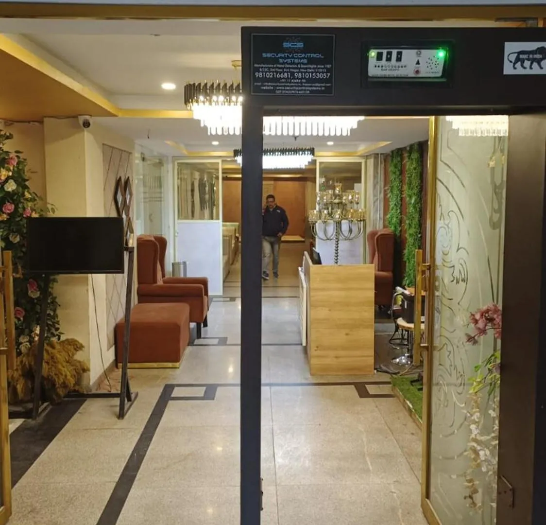 Hotel Royal Galaxy Blest Park New Delhi
