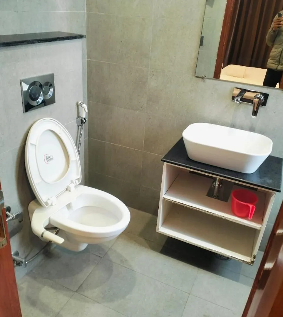 Hotel Royal Galaxy Blest Park New Delhi